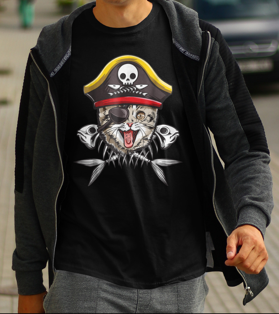 Cat Pirate Jolly Roger Flag Skull Crossbones Captain15 Eye Patch Fish Bones Hat Skull T-Shirt