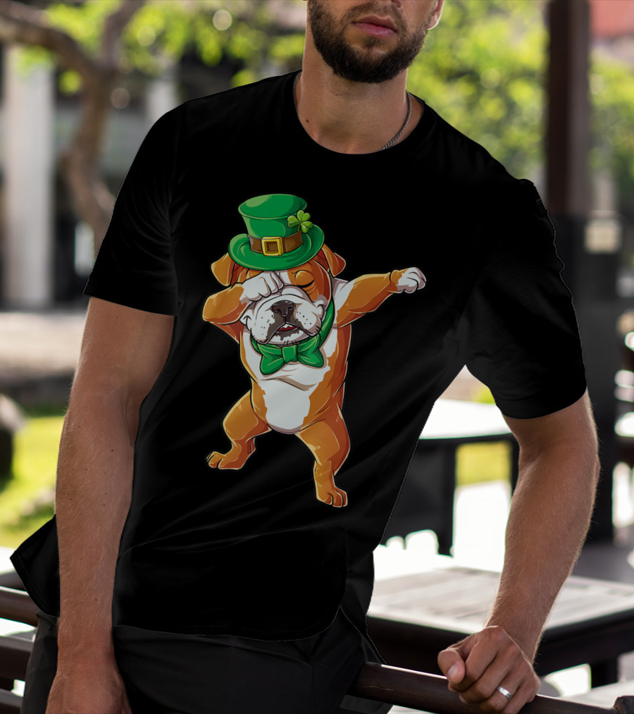 Dabbing English Bulldog St Patricks Day Leprechaun Hat Bow Tie T-Shirt