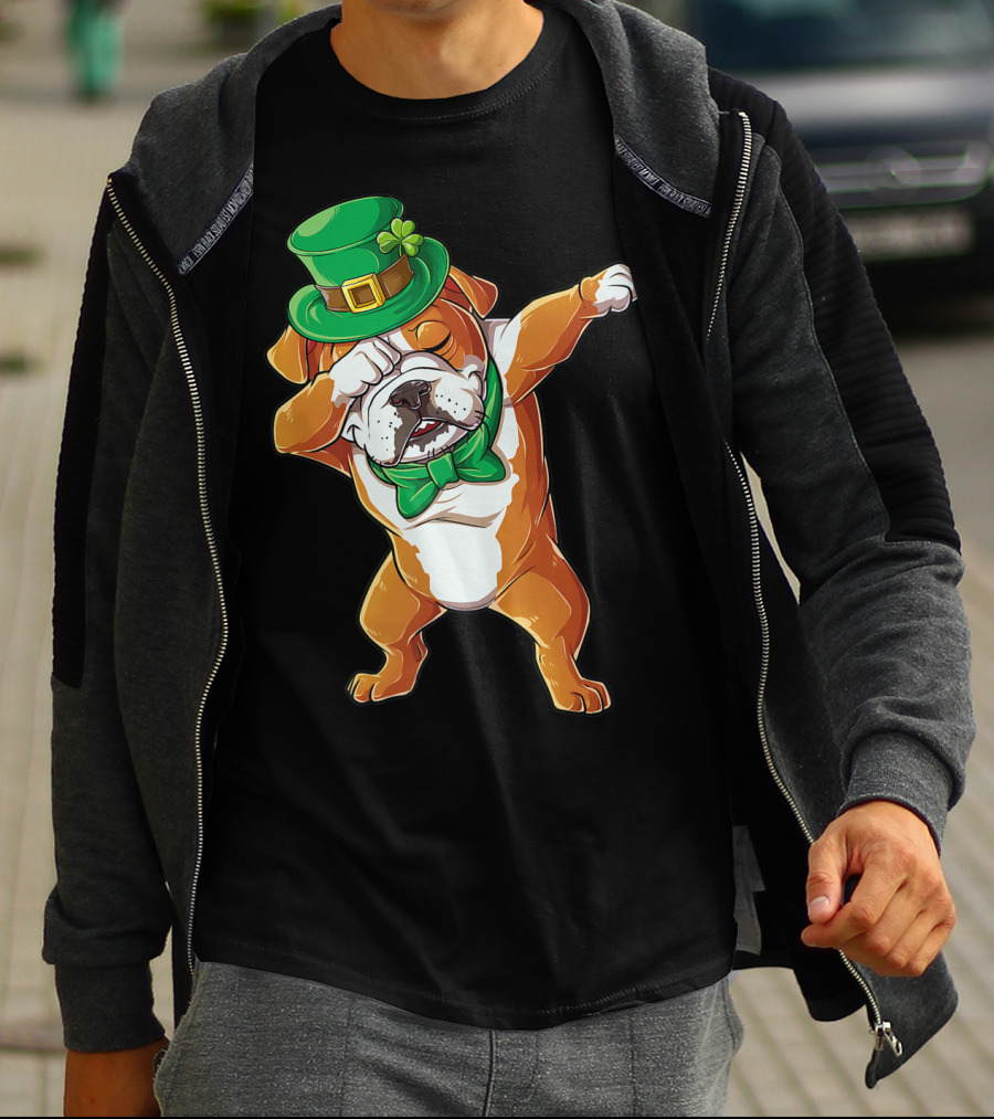 Dabbing English Bulldog St Patricks Day Leprechaun Hat Bow Tie T-Shirt