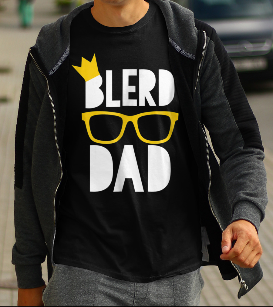 Blerd Dad Yellow Geeky Glasses Crown Black Nerd Dad T-Shirt