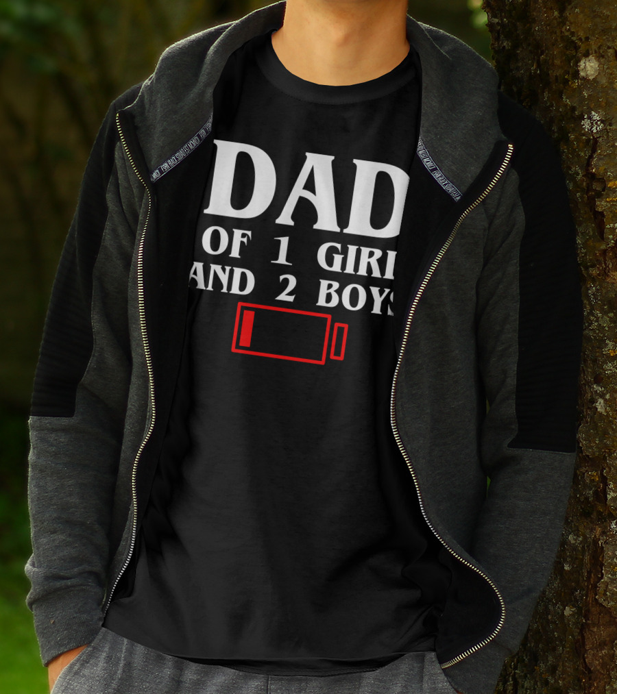 Dad Of 1 Girl And 2 Boys Low Battery T-Shirt