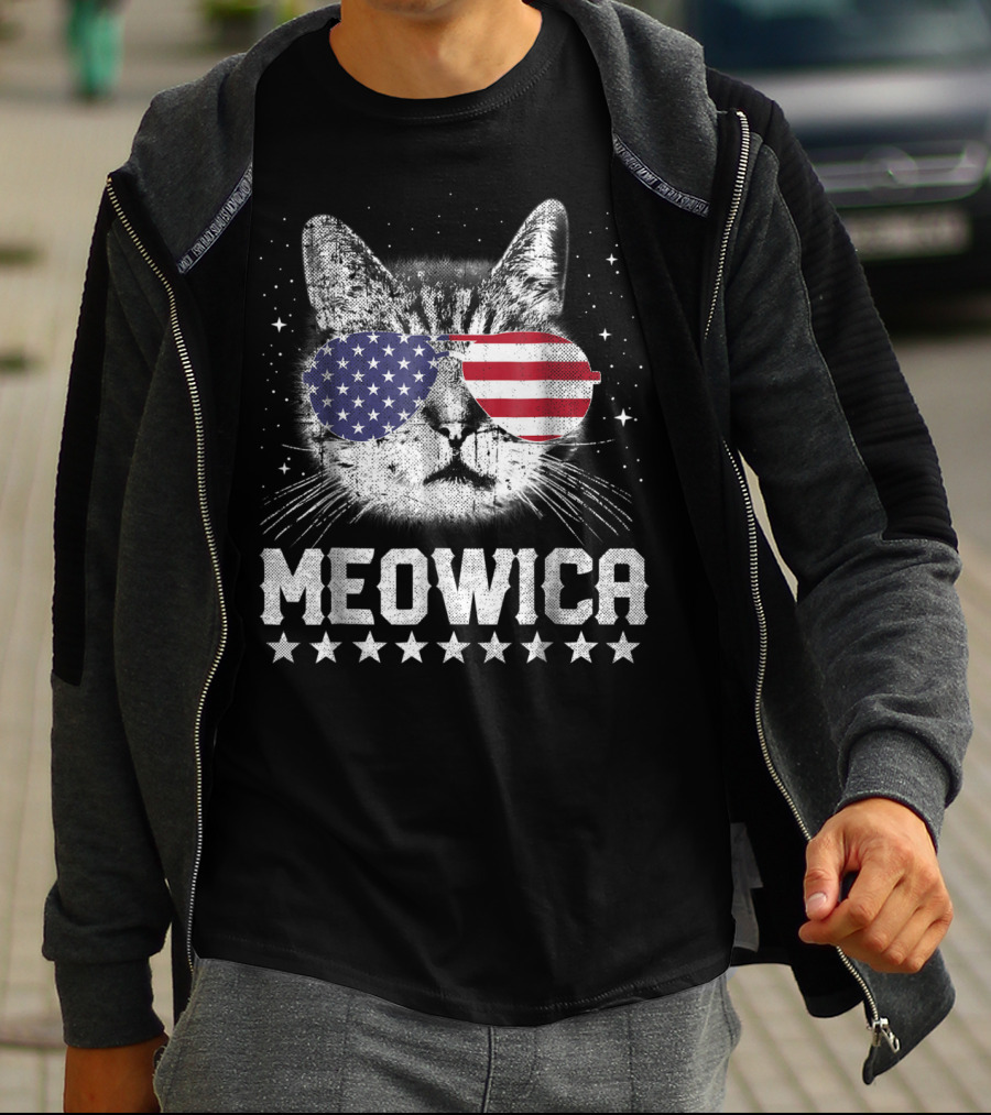 MEOWICA American Flag Cat With USA Sunglasses Stars T-Shirt