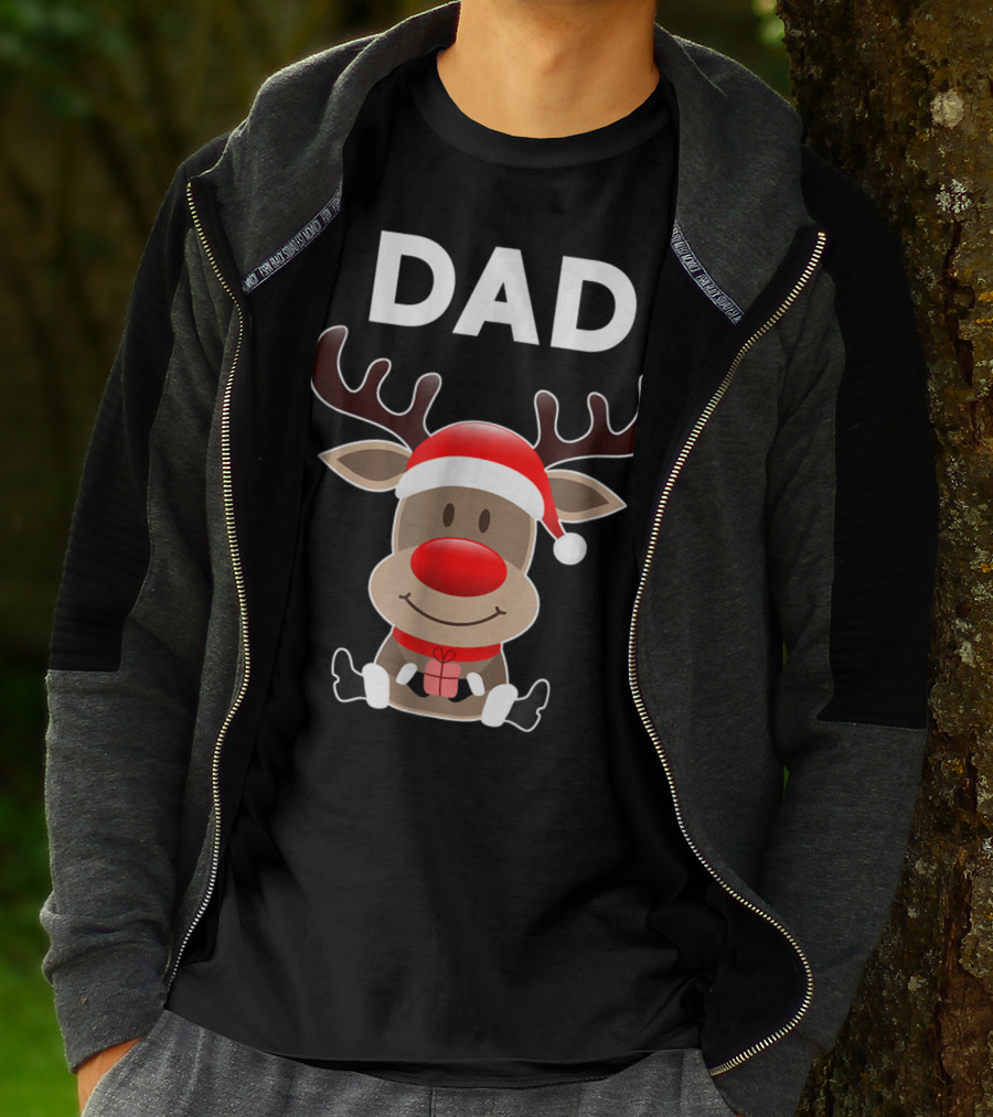 Dad Christmas Reindeer With Santa Hat And Gift T-Shirt