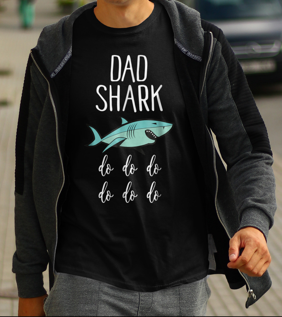 Dad Shark Doo Doo Doo Pregnancy Announcement T-Shirt