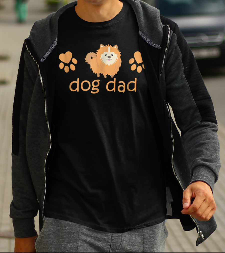 Dog Dad Pomeranian Cute Funny Pom Lovers Paw Prints T-Shirt
