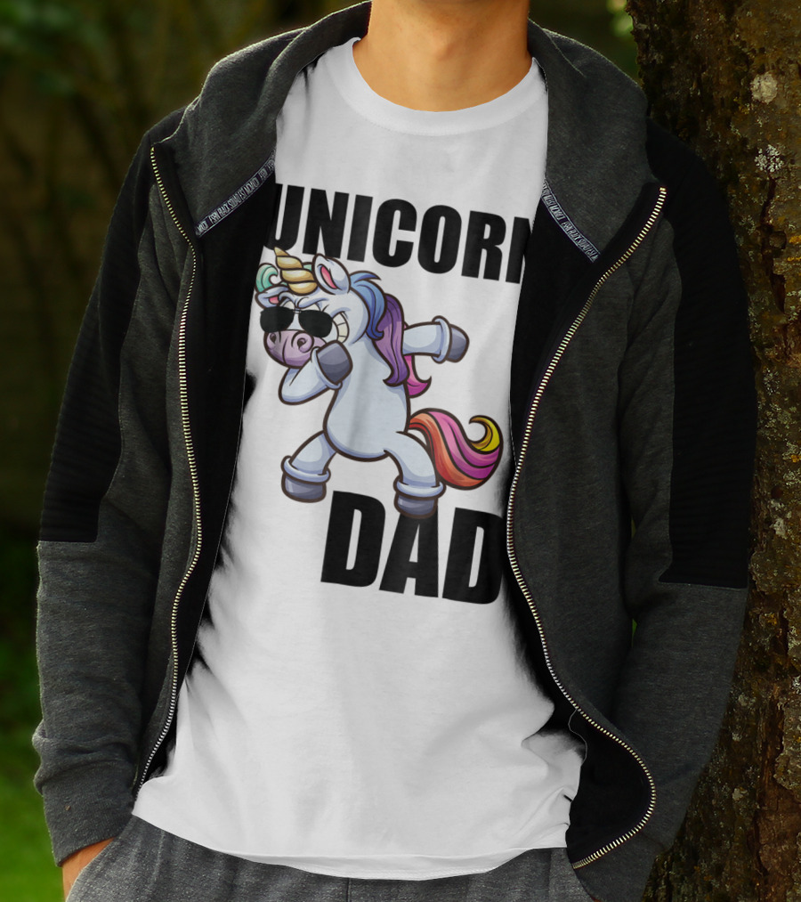 Unicorn Dad Dabbing With Sunglasses And Rainbow Mane T-Shirt