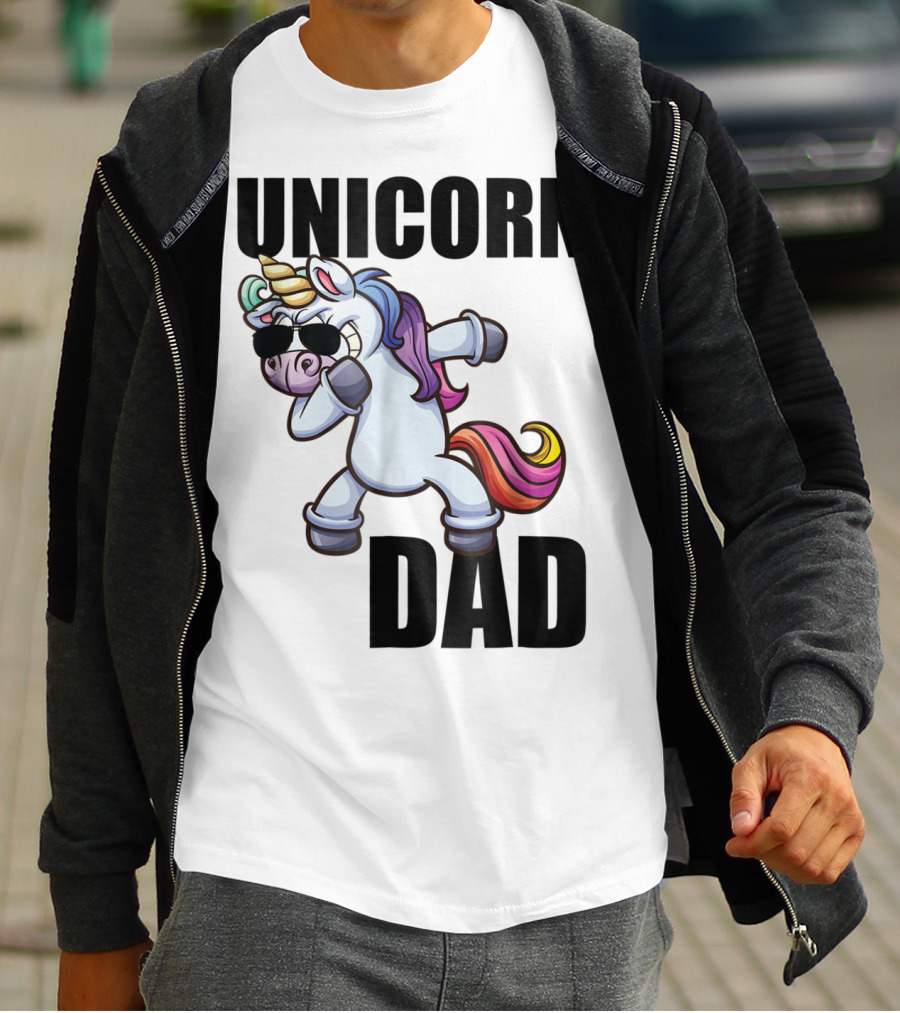 Unicorn Dad Dabbing With Sunglasses And Rainbow Mane T-Shirt