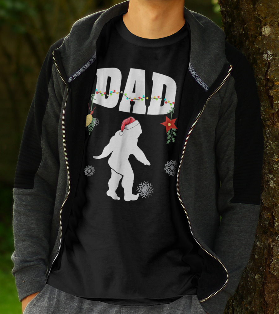 Dad Bigfoot Santa Christmas Family Matching T-Shirt