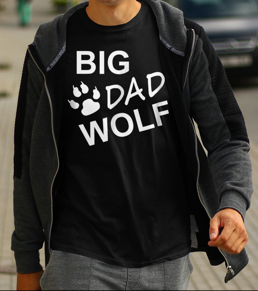 BIG DAD WOLF Paw Prints T-Shirt