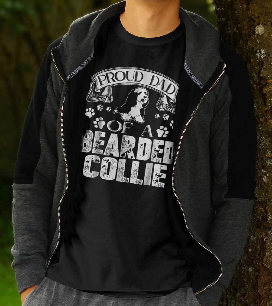 Proud Dad Of A Bearded Collie Paw Prints Banner T-Shirt