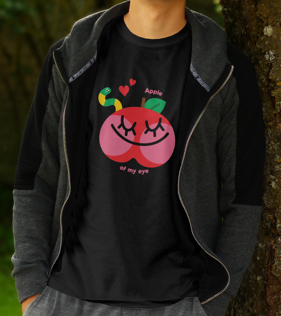 Apple Of My Eye Cute Smiling Apple With Colorful Snake And Hearts T-Shirt