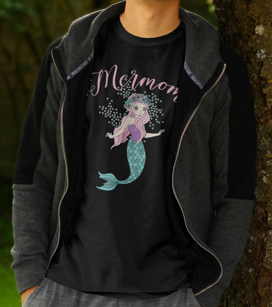 Mermom Mermaid With Pink Hair And Floral Crown T-Shirt