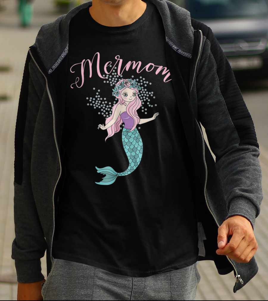 Mermom Mermaid With Pink Hair And Floral Crown T-Shirt