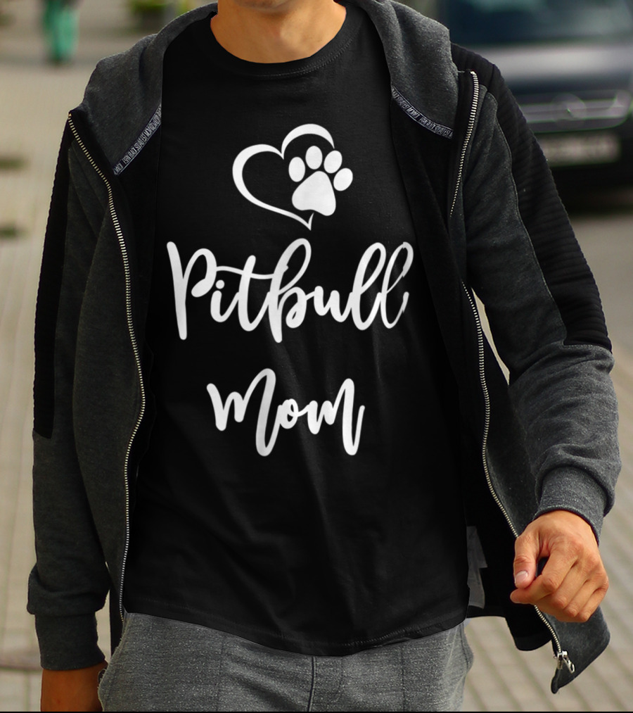 Pitbull Mom Paw Heart T-Shirt