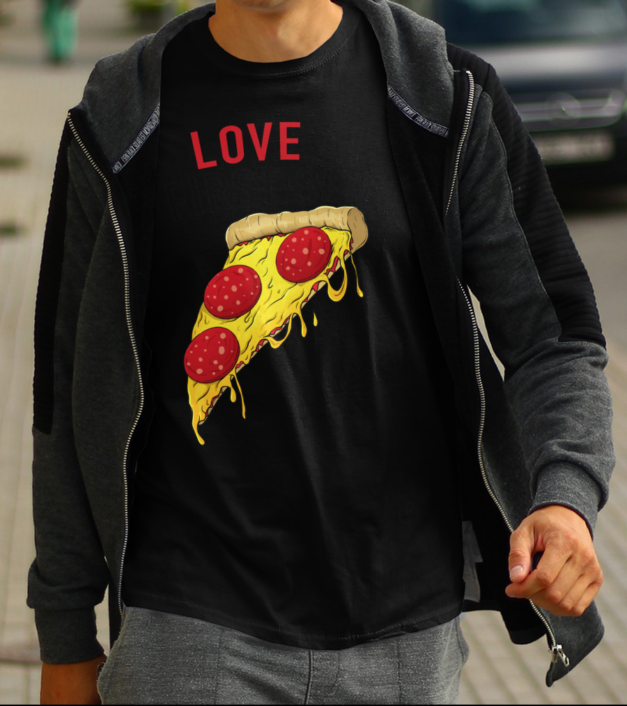 LOVE AT FIRST SLICE Pizza Men Girls Mom And Baby68 T-Shirt