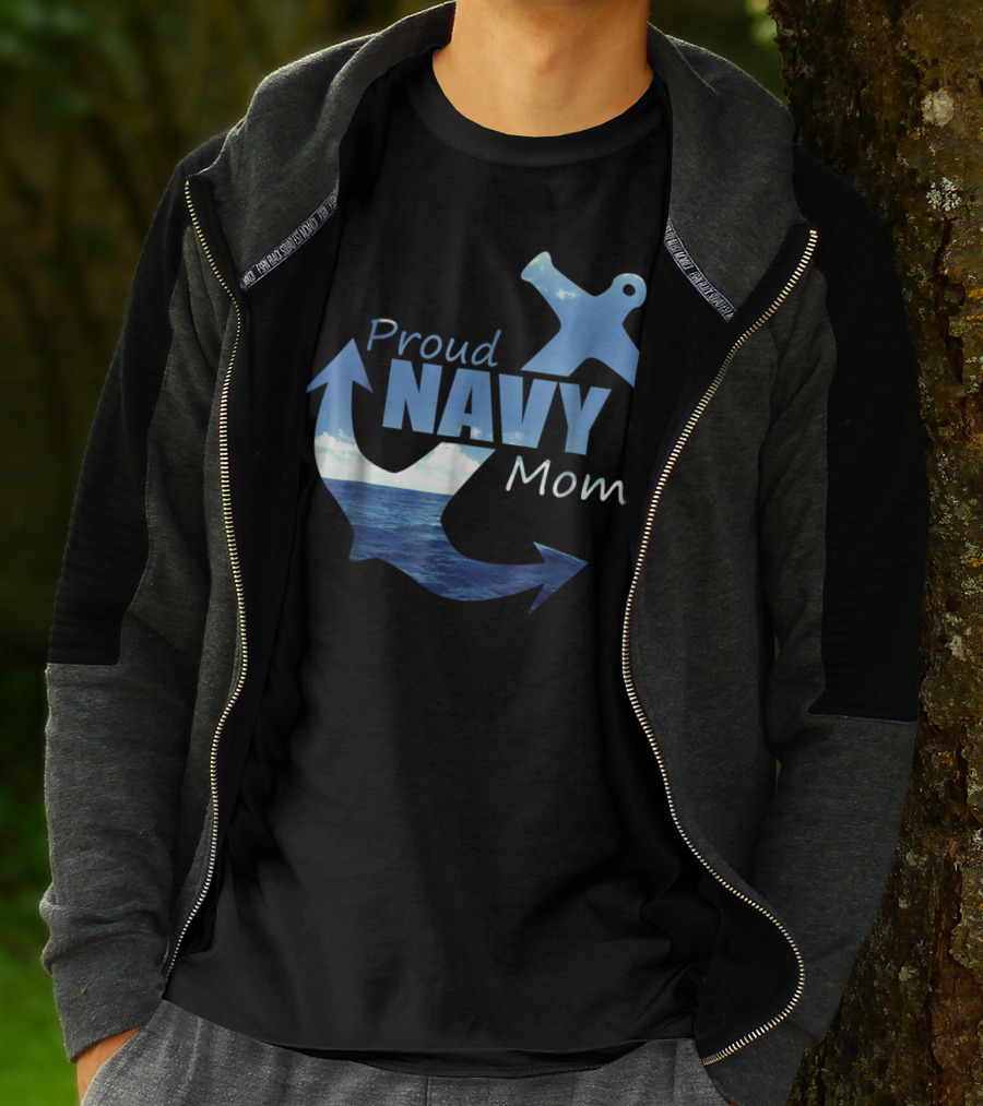 Proud Navy Mom Anchor Ocean T-Shirt