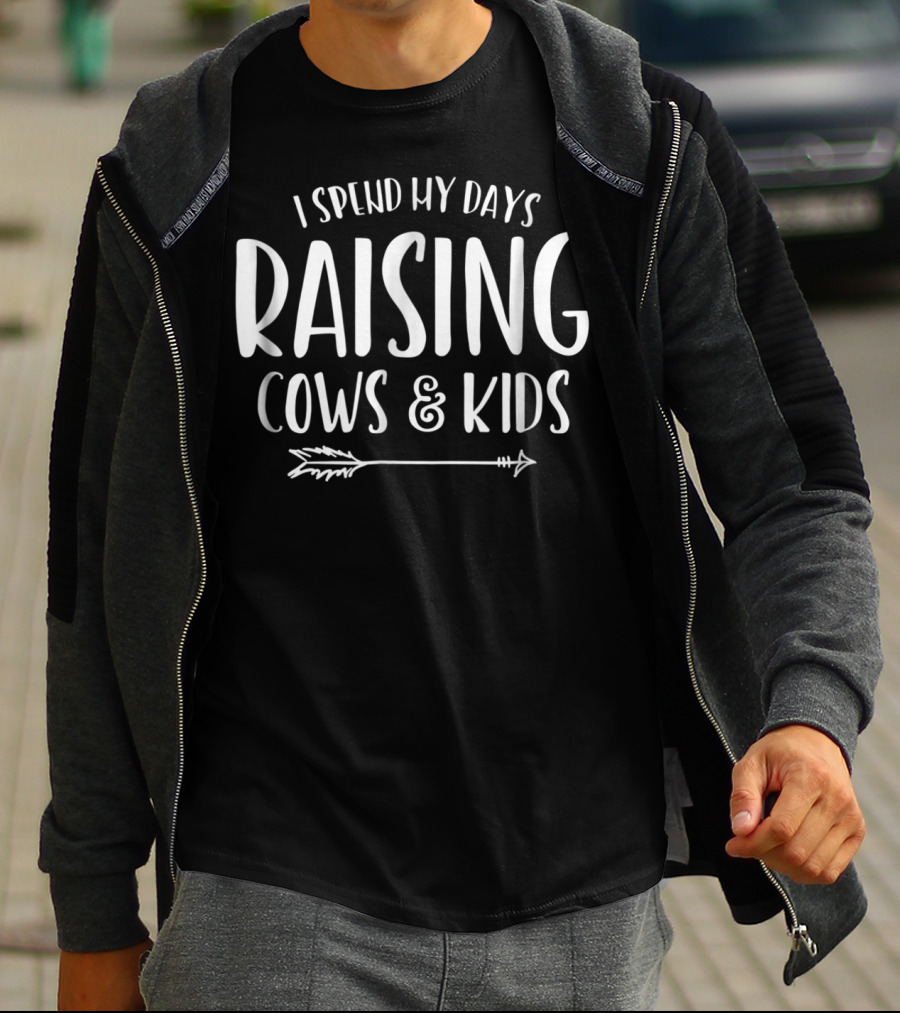 Raising Cows And Kids Ranch Mom Cattle Mother T-Shirt