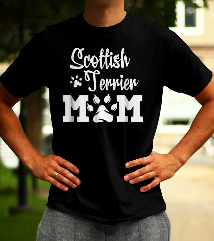 Scottish Terrier Mom Paw Print T-Shirt