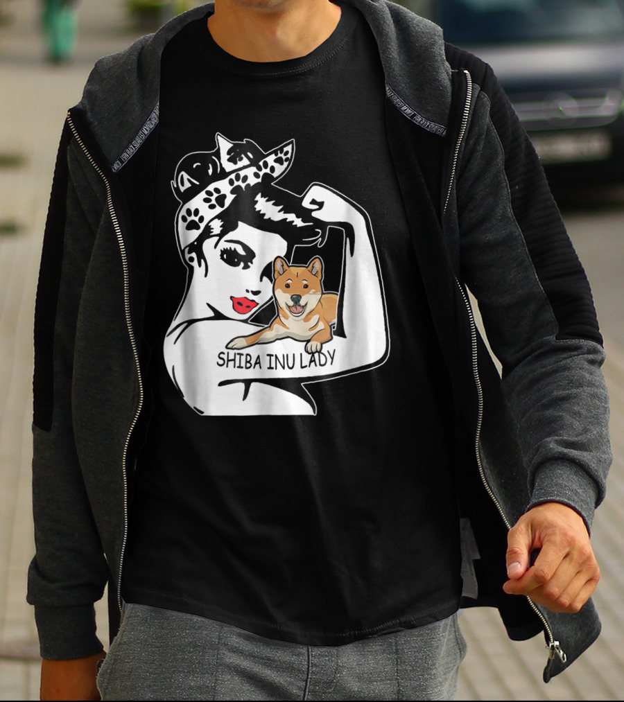 Shiba Inu Lady Strong Mom Birthday Funny T-Shirt
