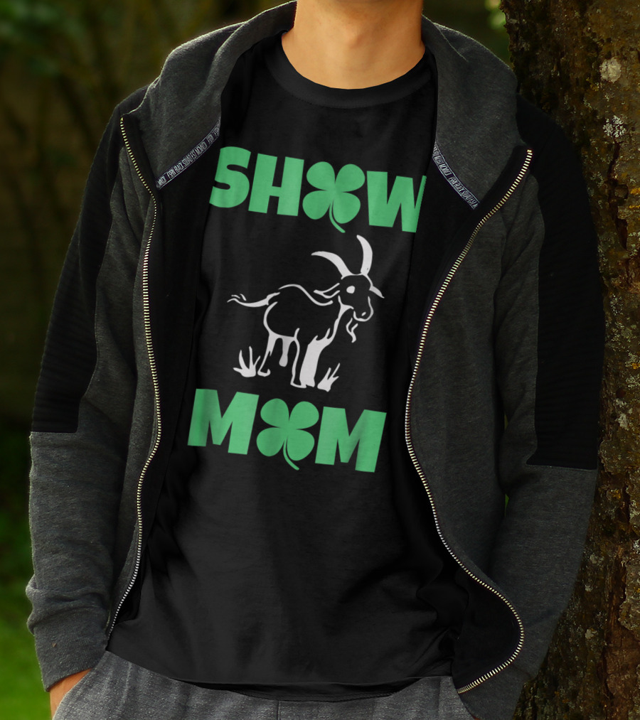 SHOW MOM CLOVER GOAT T-Shirt