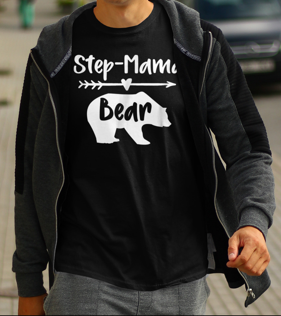 Step-Mama Bear Heart Arrow Bear T-Shirt