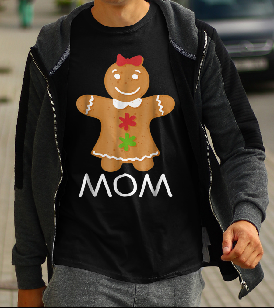 Gingerbread Mom Christmas Family Matching 69 T-Shirt