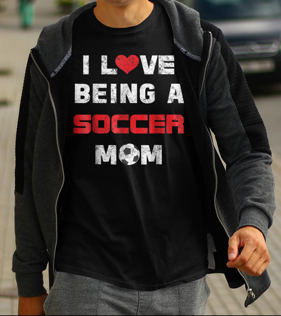 LOVE BEING A SOCCER MOM WEATHERED HEARTBALL T-Shirt