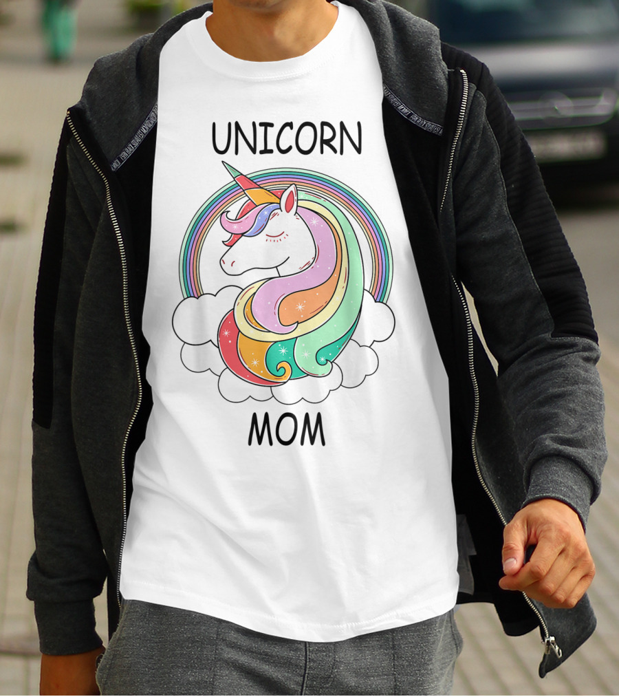 Unicorn Mom Cute Funny Rainbow Unicorn T-Shirt