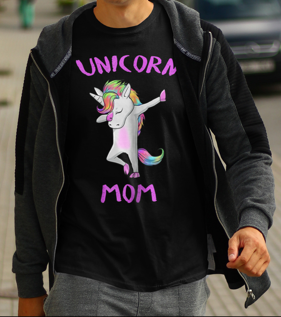 Unicorn Mom Dabbing Rainbow Unicorn Dab T-Shirt