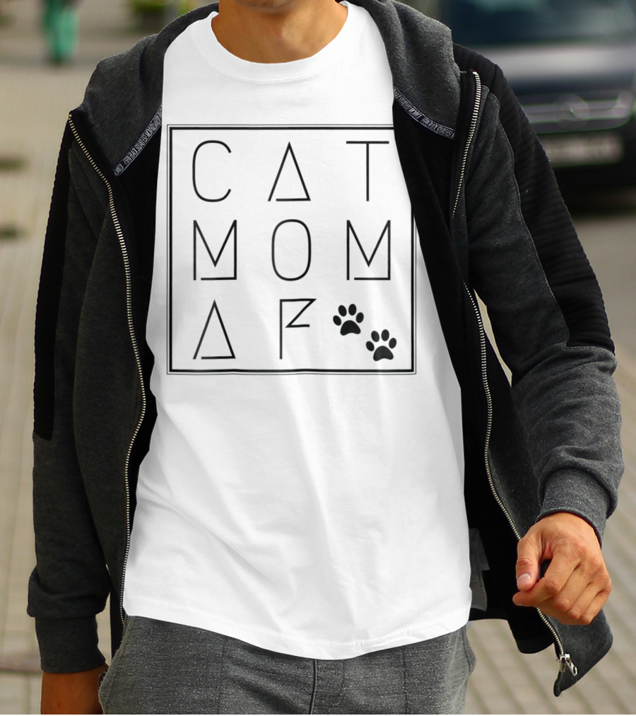 Cat Mom AF Paws Stylish Geometric T-Shirt