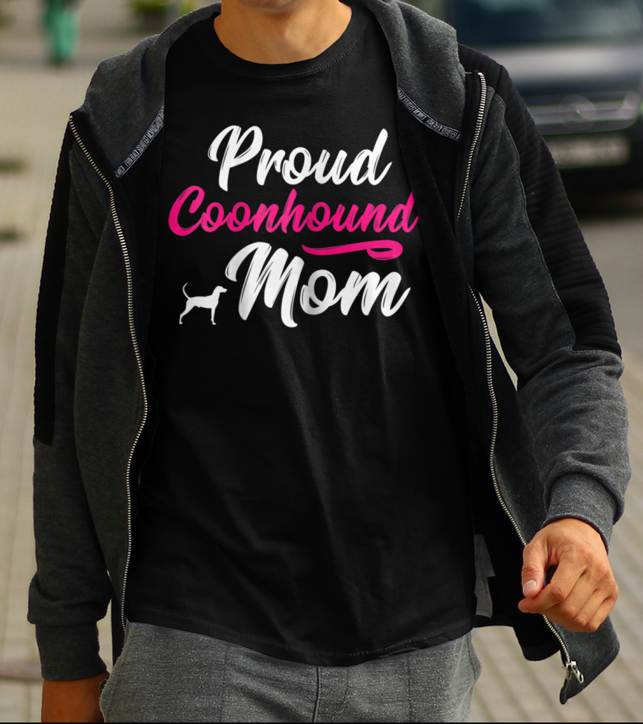 Proud Coonhound Mom T-Shirt