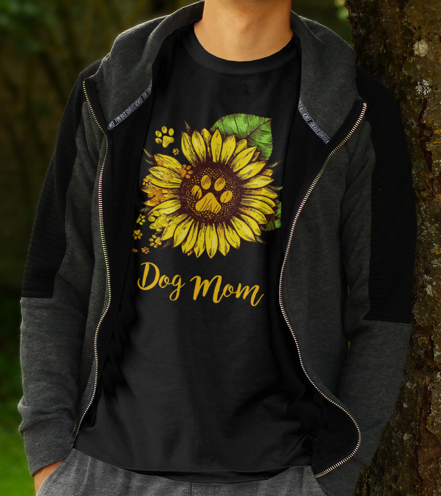 Dog Mom Sunflower With Dog Paw Prints T-Shirt