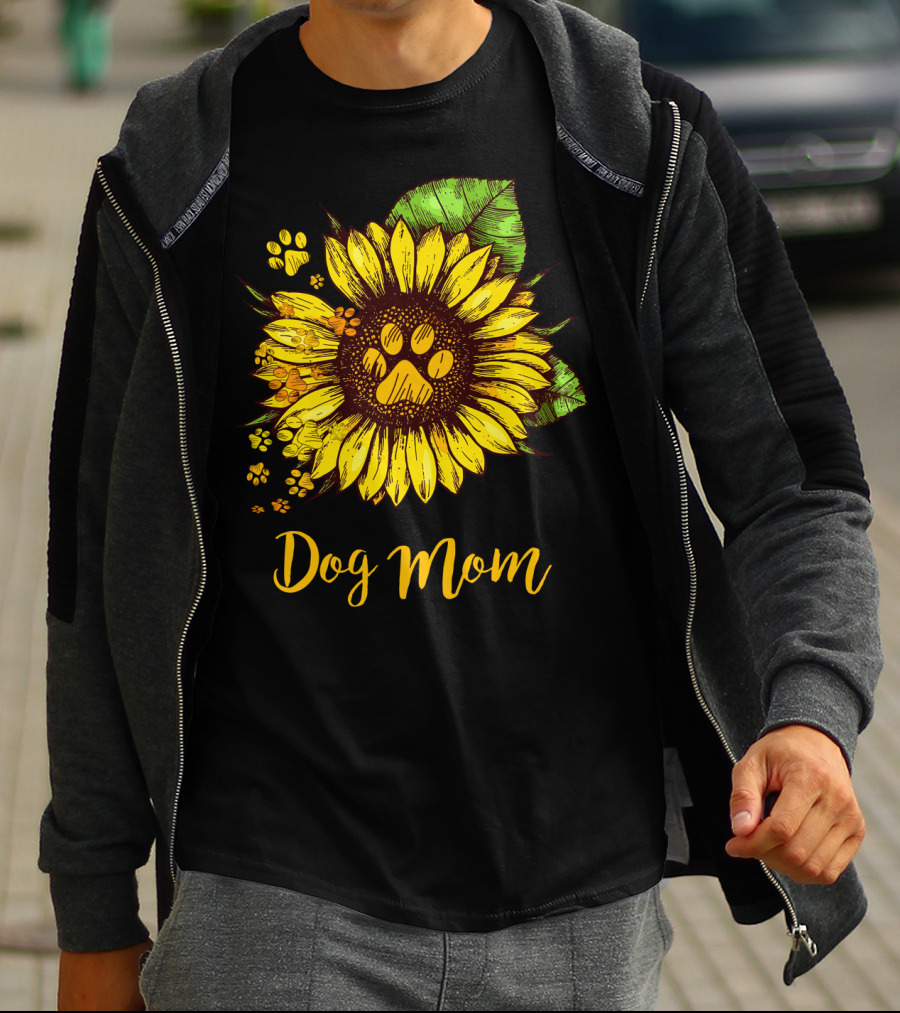 Dog Mom Sunflower With Dog Paw Prints T-Shirt