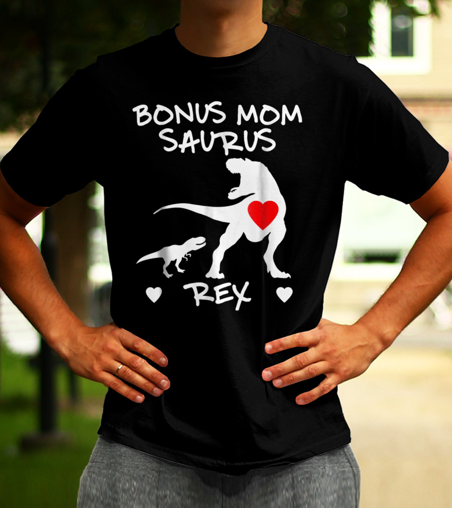 BONUS MOM SAURUS REX DINOSAUR HEARTS T-Shirt