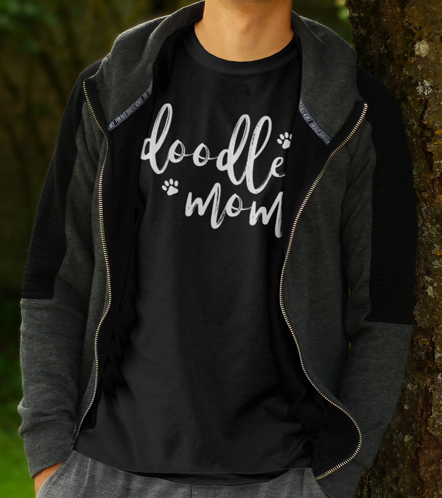 Doodle Mom For Dog Golden Doodle Lovers Paw Print Pullover T-Shirt