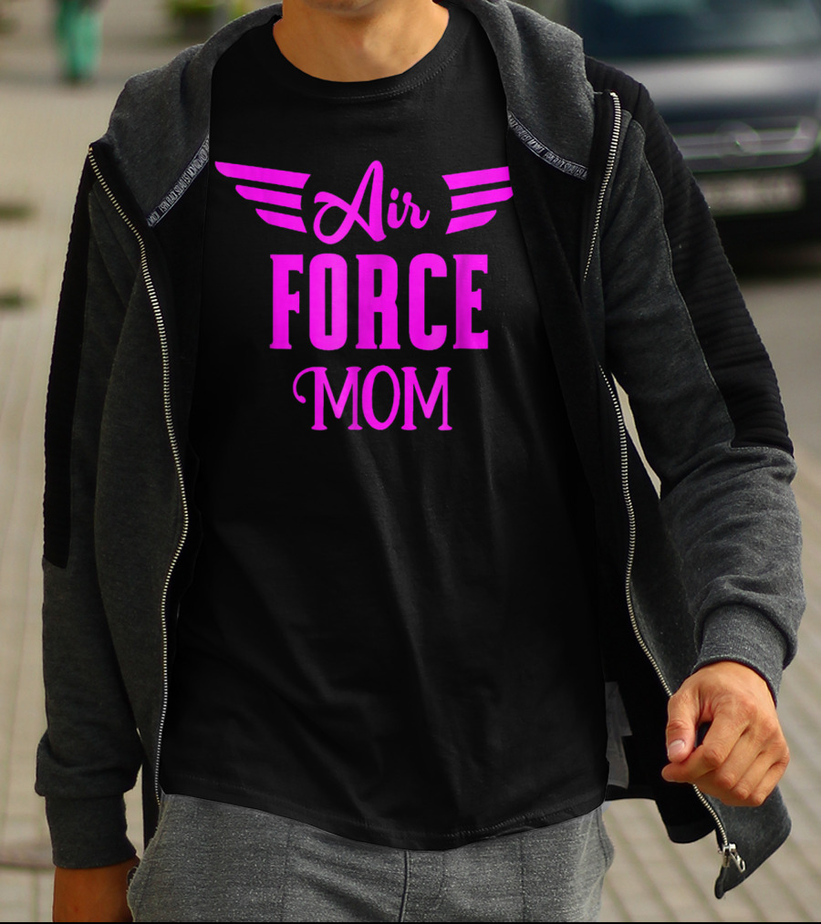 US Air Force Pink Proud Air Force Mom Wings T-Shirt