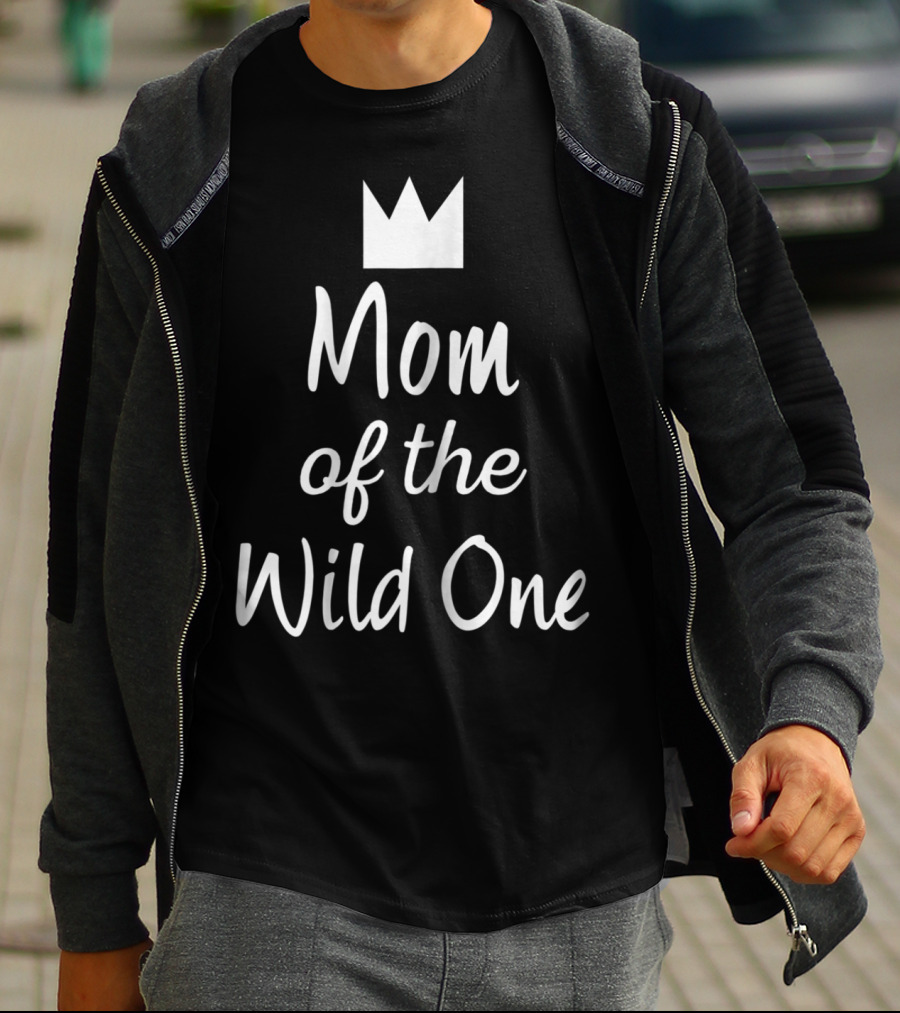 Mom Of The Wild One Crown Mothership Pregnant T-Shirt
