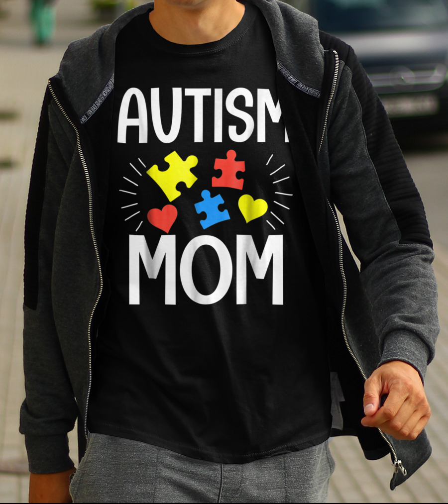 AUTISM MOM Puzzle Heart T-Shirt