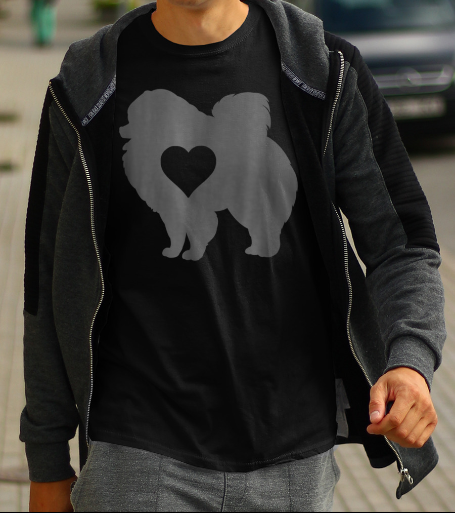 Pomeranian Love Heart Silhouette Dog Mom Idea T-Shirt