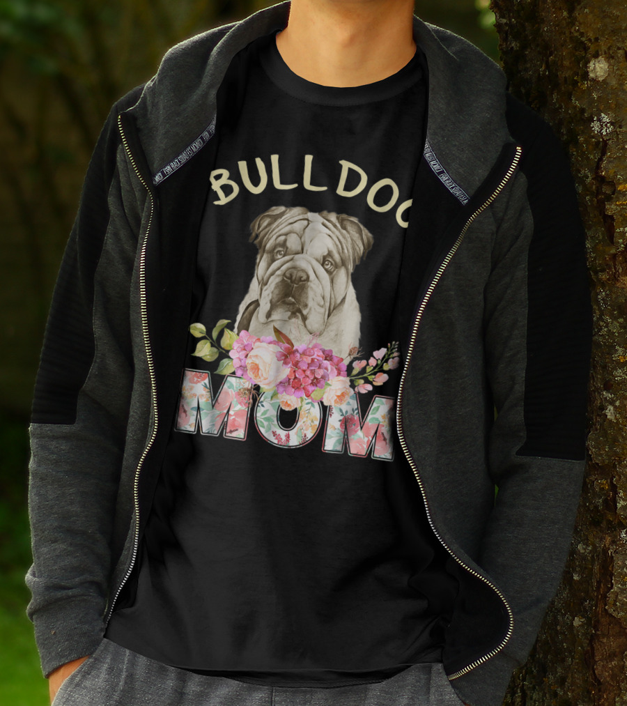 BULLDOG MOM Floral Bulldog T-Shirt