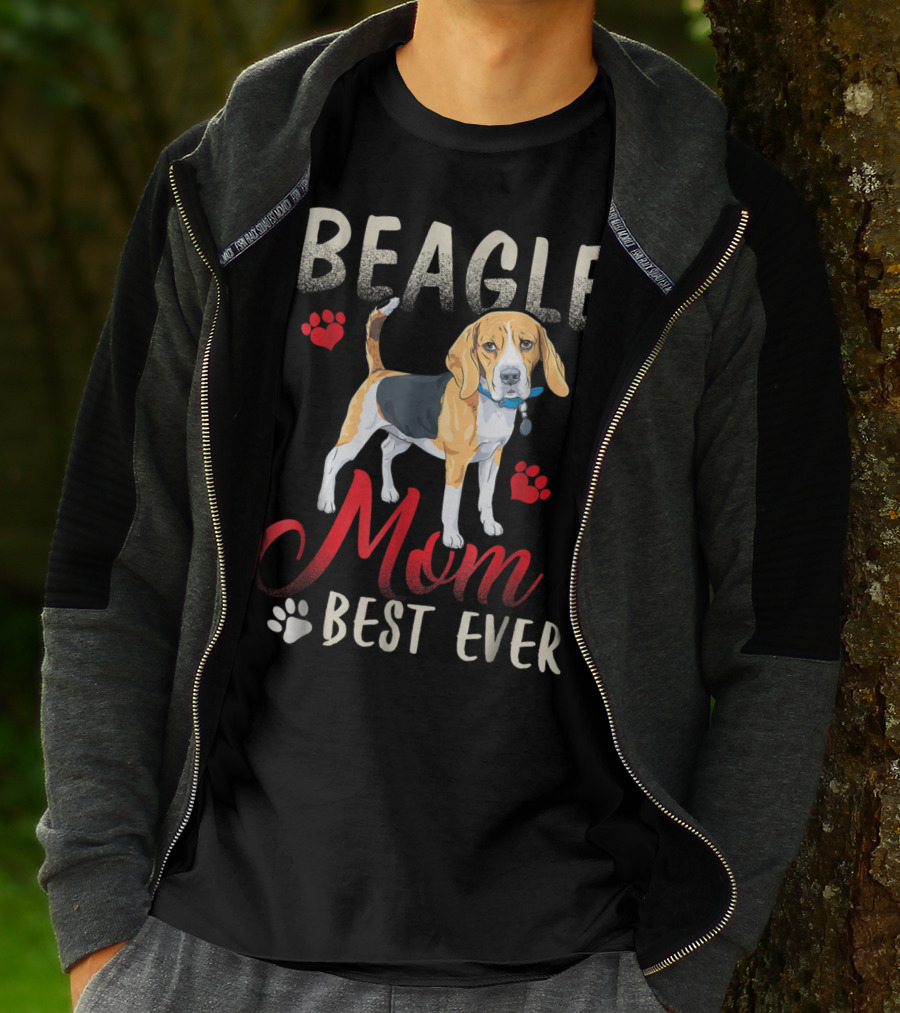 Beagle Mom Best Ever Beagle Dog With Paw Prints T-Shirt