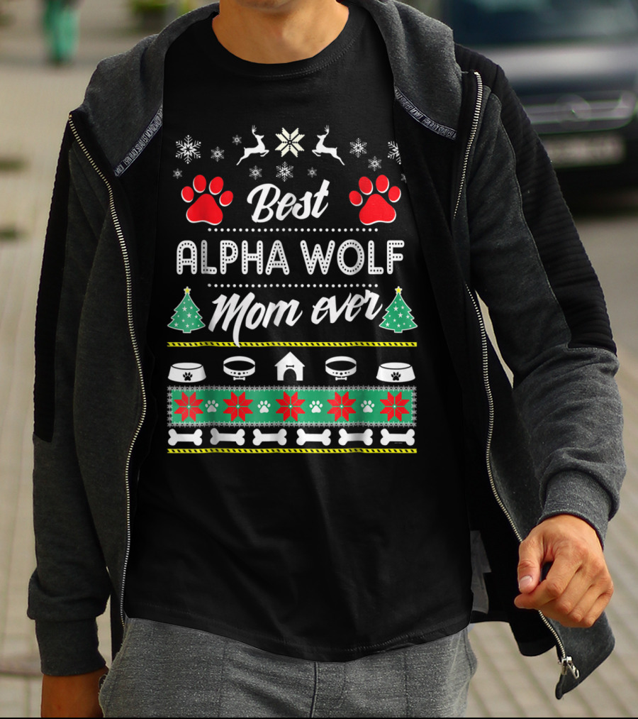Best Alpha Wolf Mom Ever T-Shirt