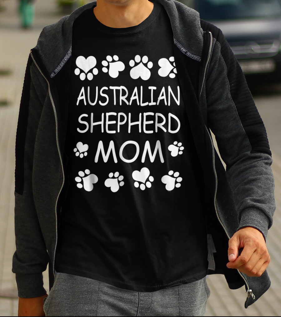 Australian Shepherd Mom Paw And Heart T-Shirt
