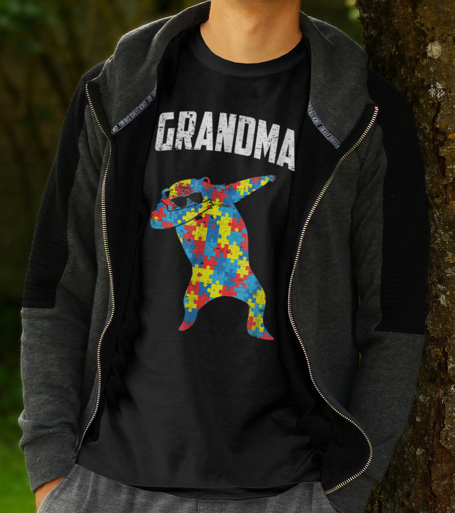 Dabbing Autism Puzzle Bear With Glasses Grandma T-Shirt