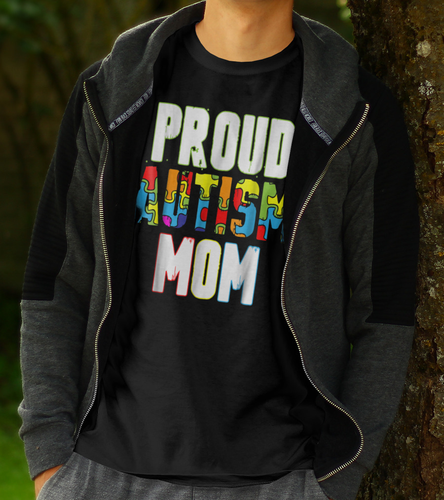 PROUD AUTISM MOM Autism Awareness Puzzle T-Shirt