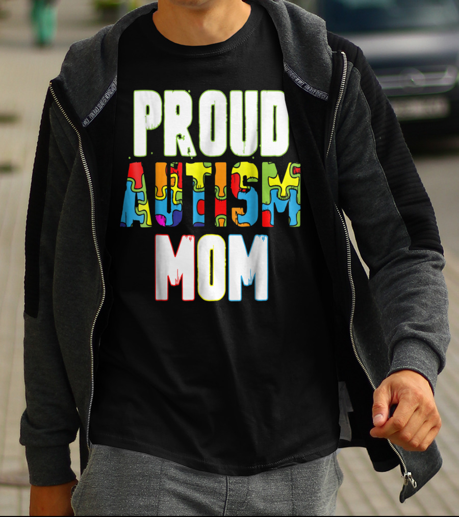 PROUD AUTISM MOM Autism Awareness Puzzle T-Shirt