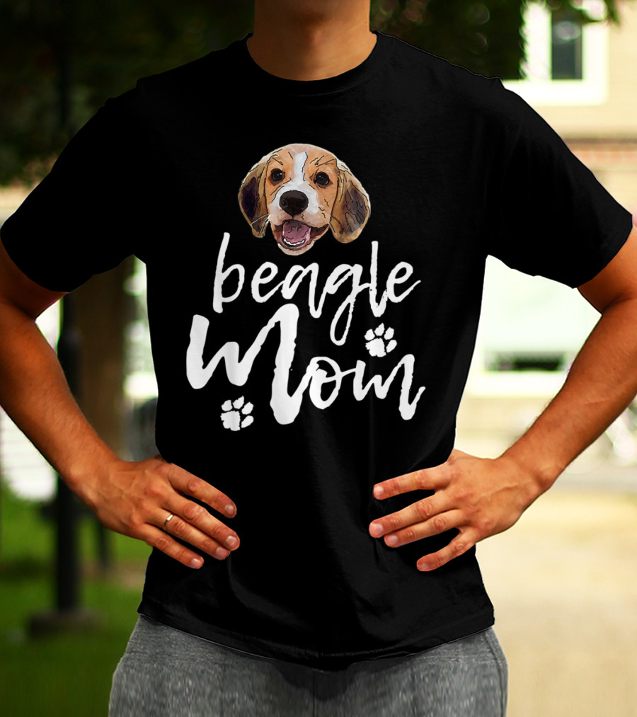 Beagle Mom Cute Dog Face Paw Prints T-Shirt