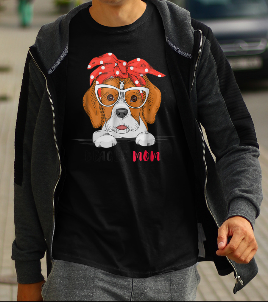 Beagle Mom With Glasses And Red Bow T-Shirt