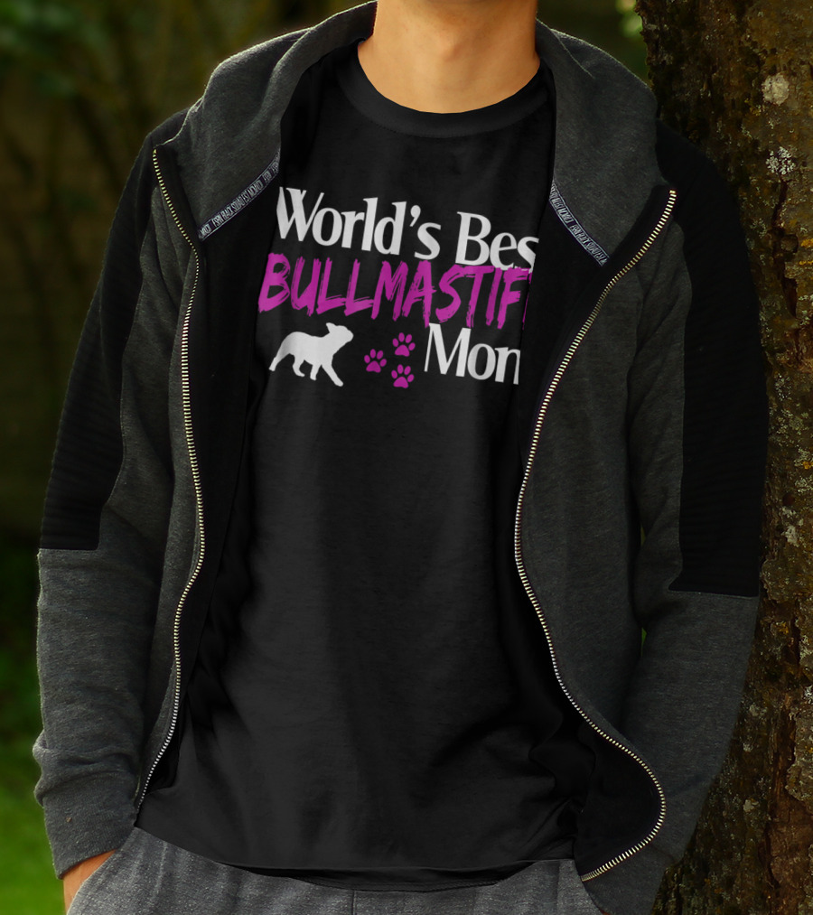World's Best Bullmastiff Dog Mom Owners21 T-Shirt