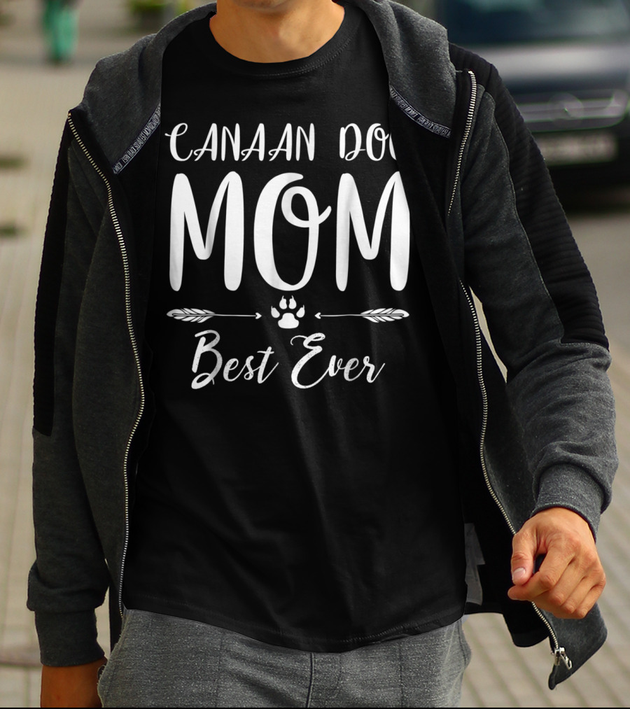 Canaan Dog Mom Best Ever Paw Print Arrows T-Shirt